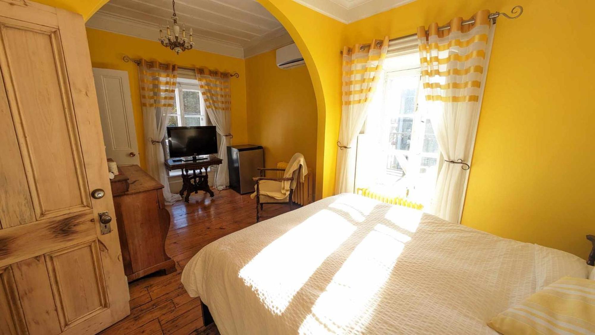 Hotel La Maison Rousseau à Montmagny Extérieur photo