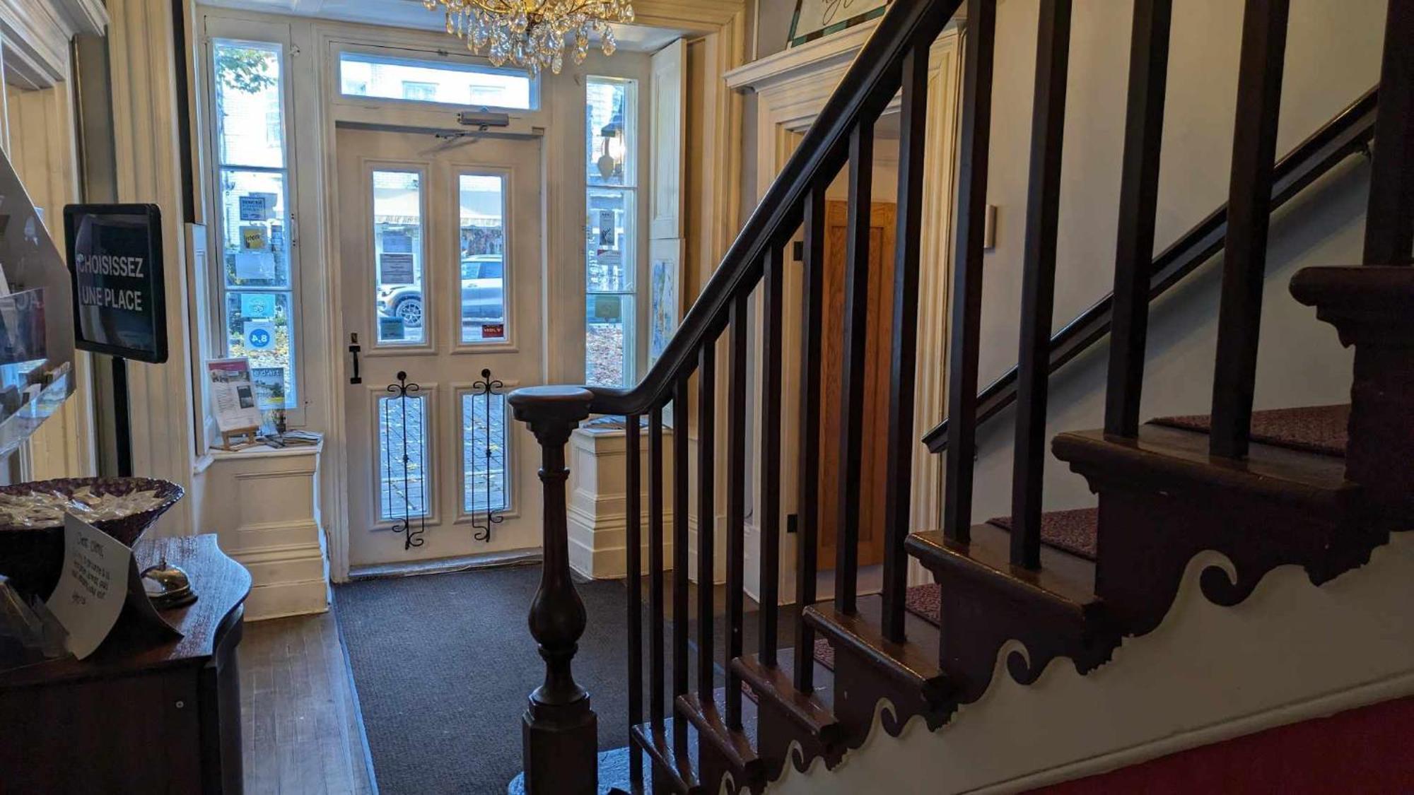 Hotel La Maison Rousseau à Montmagny Extérieur photo