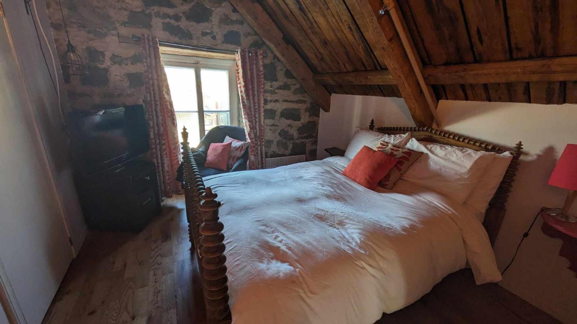 Hotel La Maison Rousseau à Montmagny Chambre photo