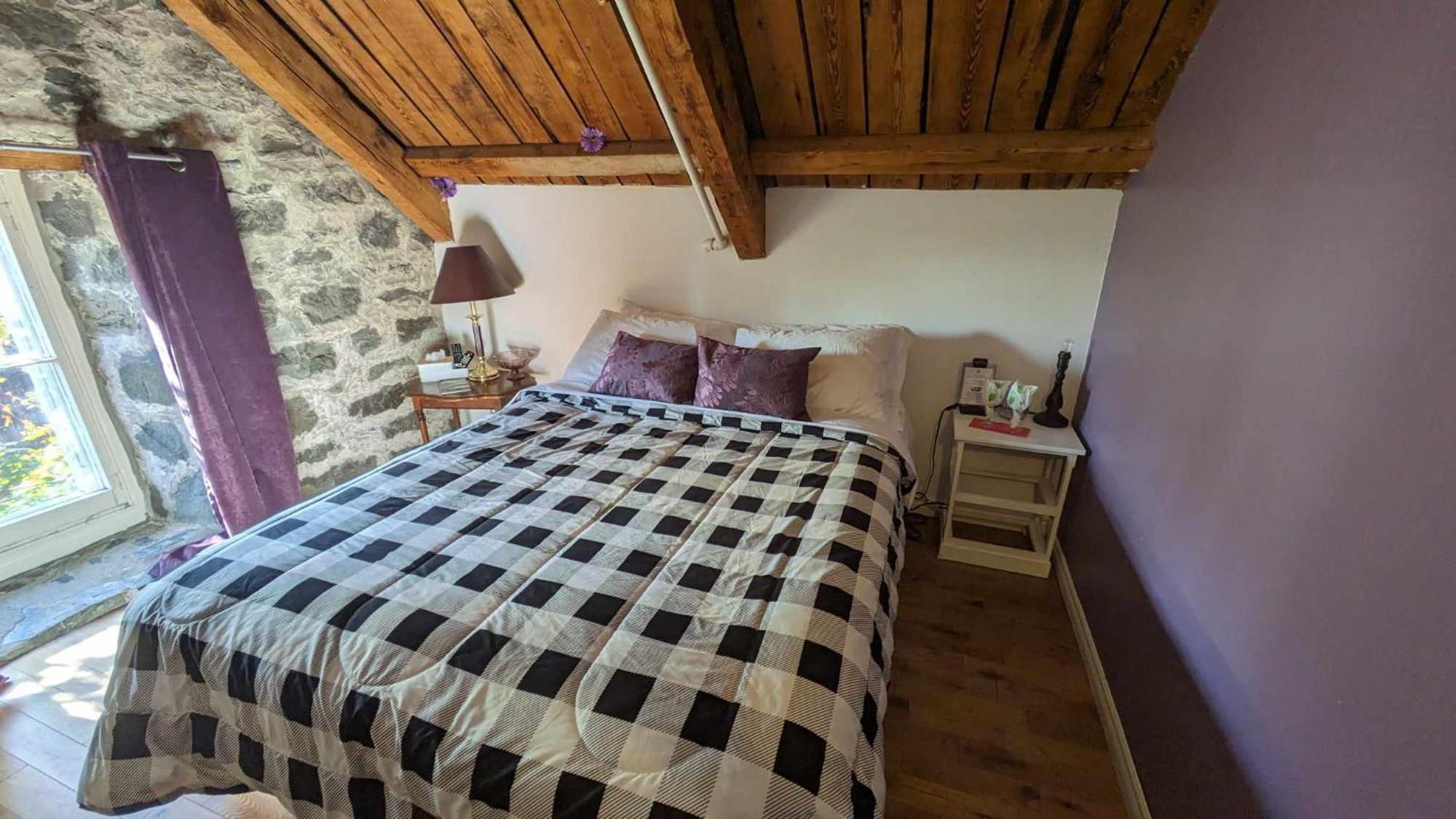 Hotel La Maison Rousseau à Montmagny Chambre photo