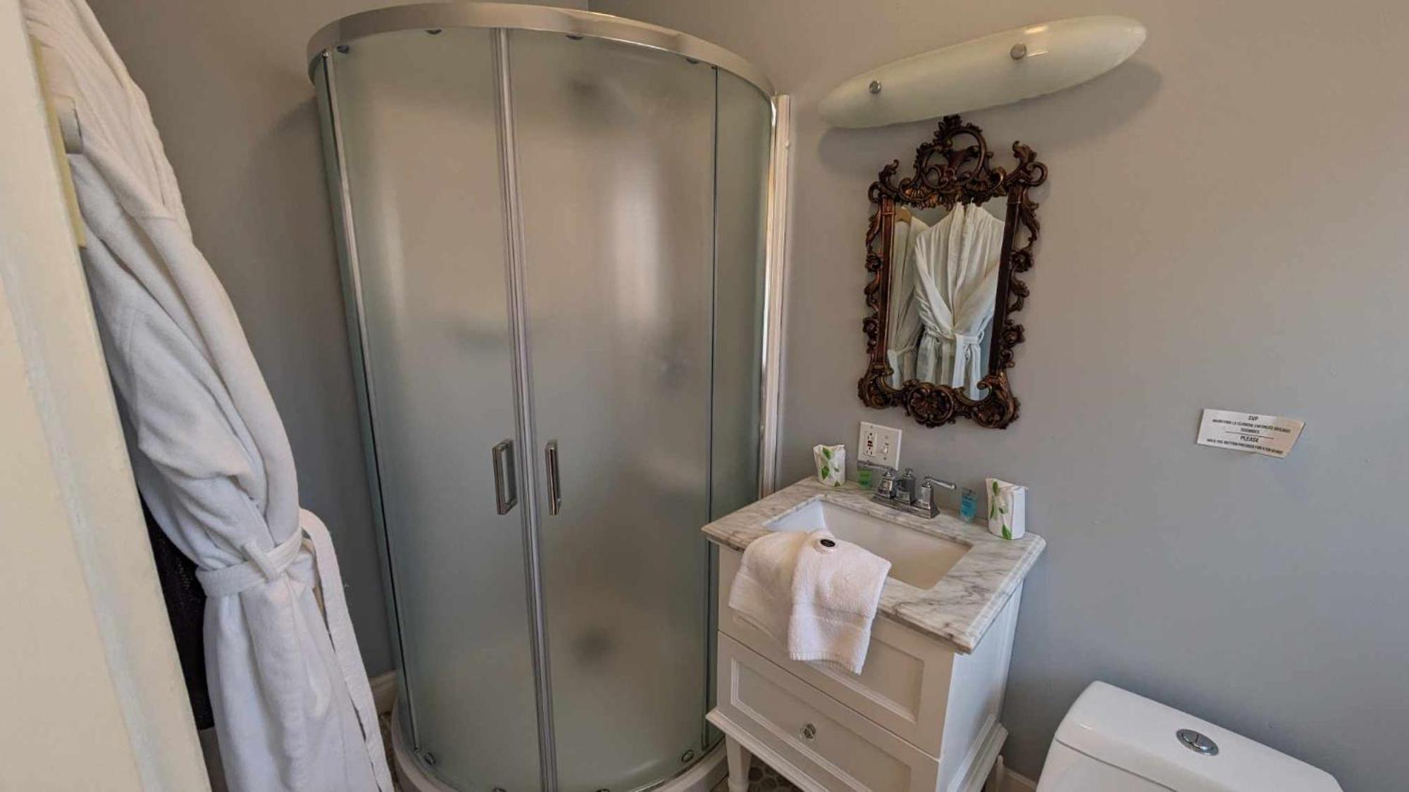 Hotel La Maison Rousseau à Montmagny Chambre photo